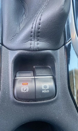 Toyota Corolla cena 99900 przebieg: 99000, rok produkcji 2020 z Police małe 172